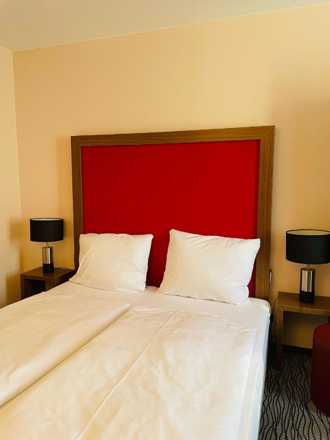 Point Hotel Apartments And Rooms Dresden Exteriör bild